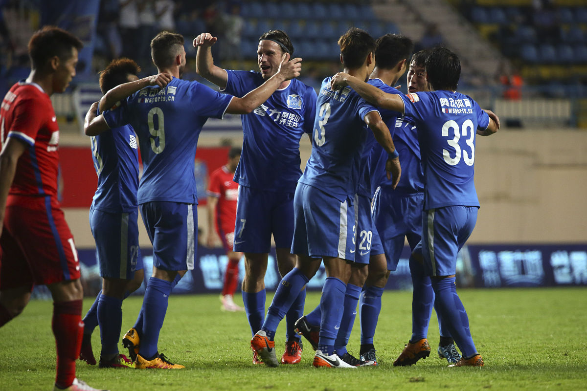 开云官方网站 -德甲赛程吃紧，毕尔巴鄂竞技集结日篮板制胜，震撼外界，临场指挥获称赞(马德里竞技对毕尔巴鄂竞技)