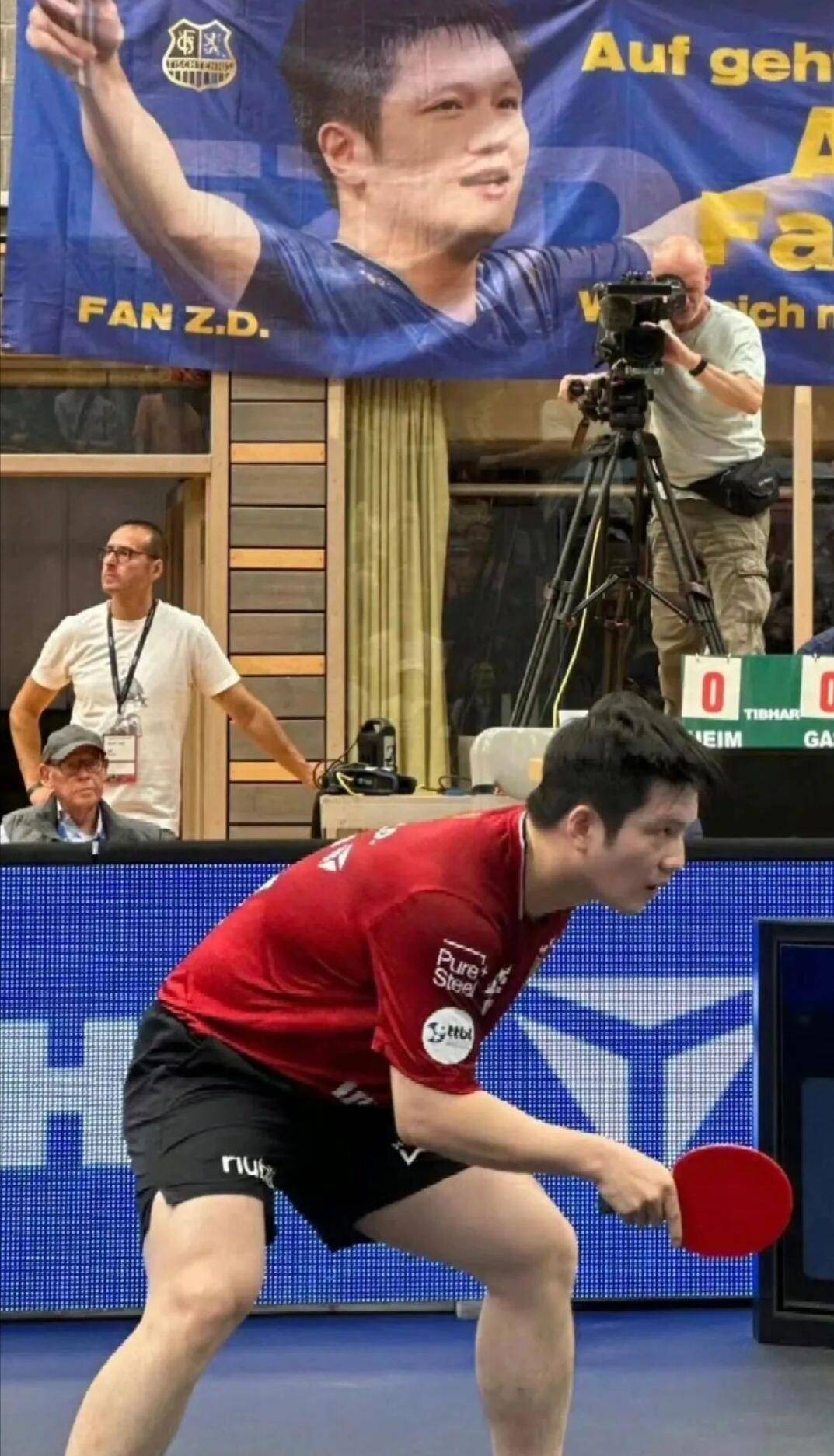 开云网页版 -关于清晨里尔调整名单以备德国杯;复出首秀环节打磨;媒体盛赞;资深球员宣示担当的信息