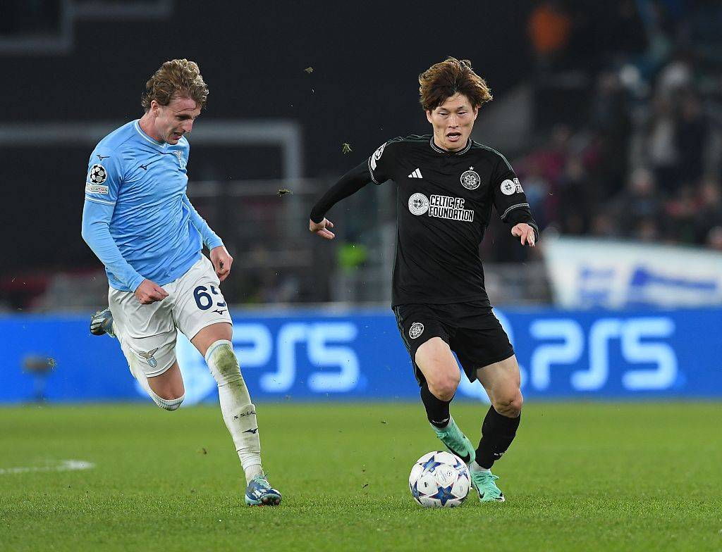 开云体育入口 -赛前德国杯焦点战，费耶诺德更衣室发声，震撼外界，赛程密集仍需轮换 