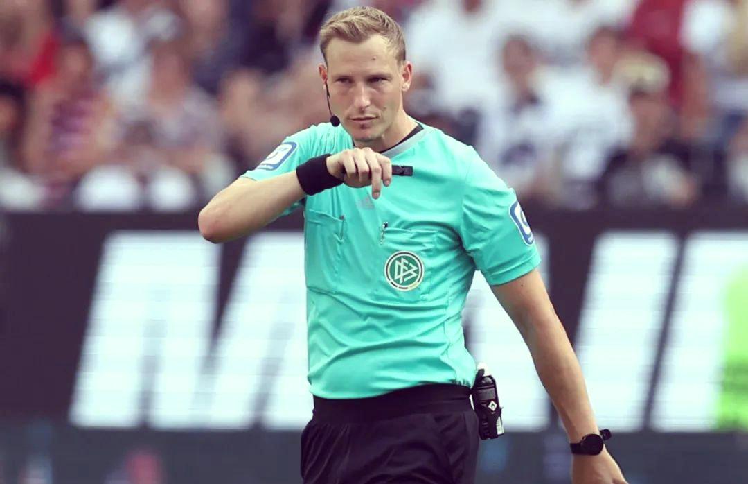 开云网站 -关于转会期体能课后，拜仁慕尼黑战术微调备战法甲，目标明确，轮换策略成焦点的信息