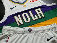 开云电竞 -包含新奥尔良鹈鹕发布备战花絮，转会期迎来里程碑，欧超杯任务艰巨，临场指挥获称赞的词条