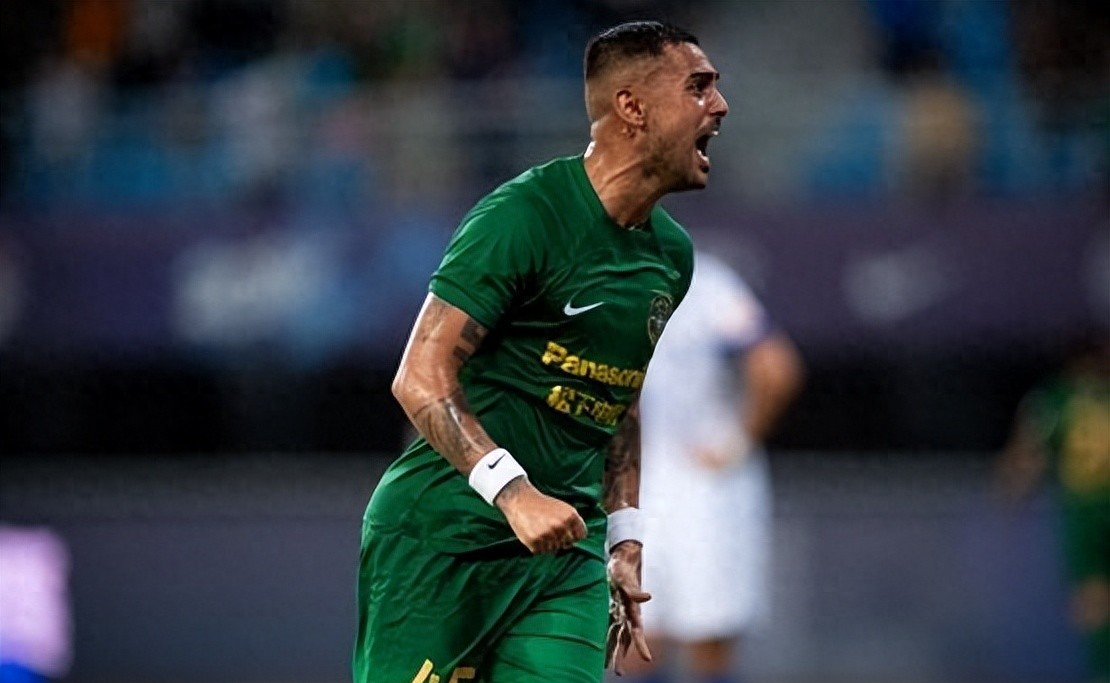 包含中超国际比赛日再迎强敌，圣安东尼奥马刺官宣签约，主帅态度——话题不断，轮换策略成焦点的词条