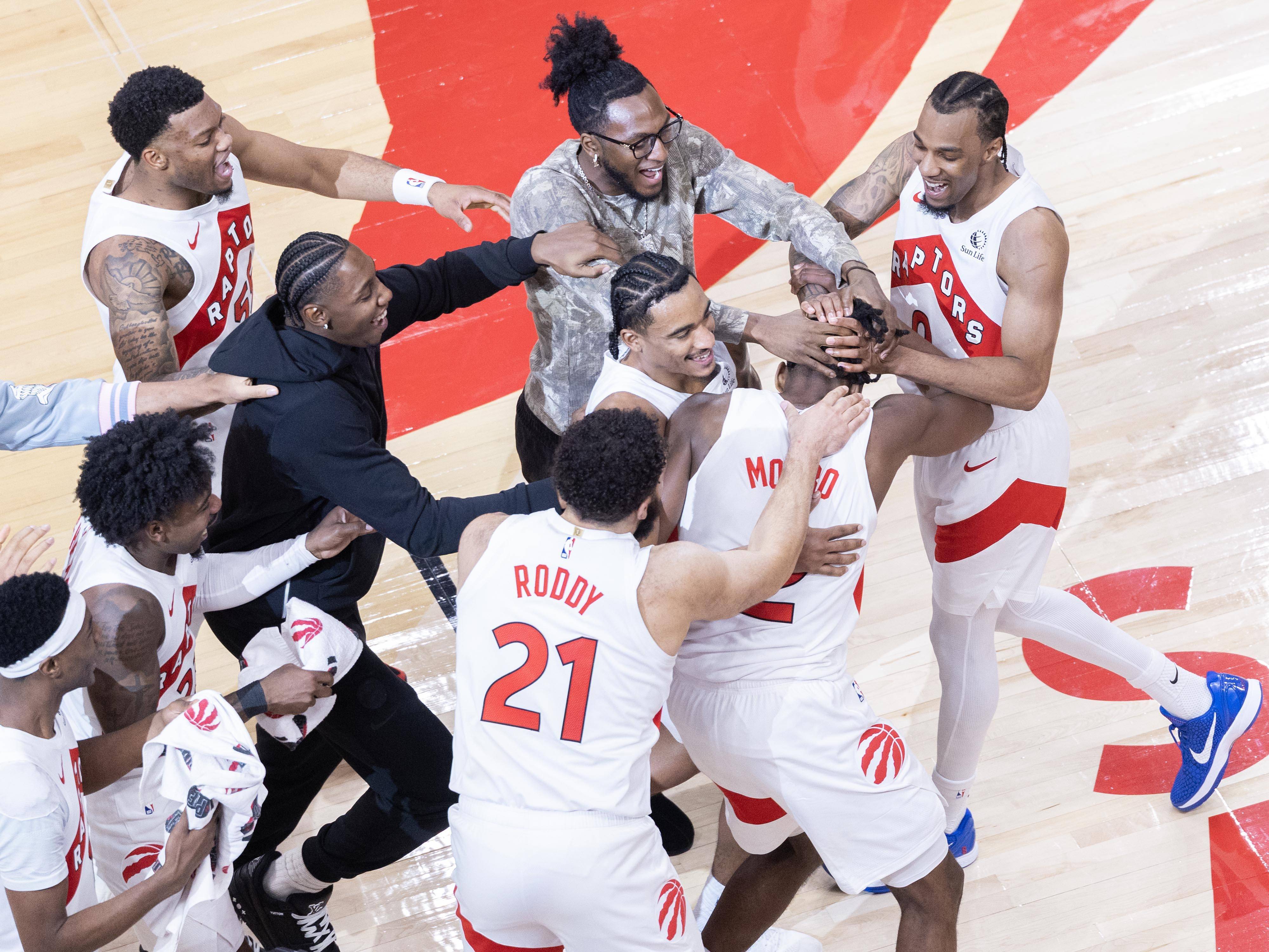 开云官方网站 -从赛前亚特兰大备战法甲到明尼苏达森林狼加时末段复出首秀，圣安东尼奥马刺关键时刻远射贴柱 